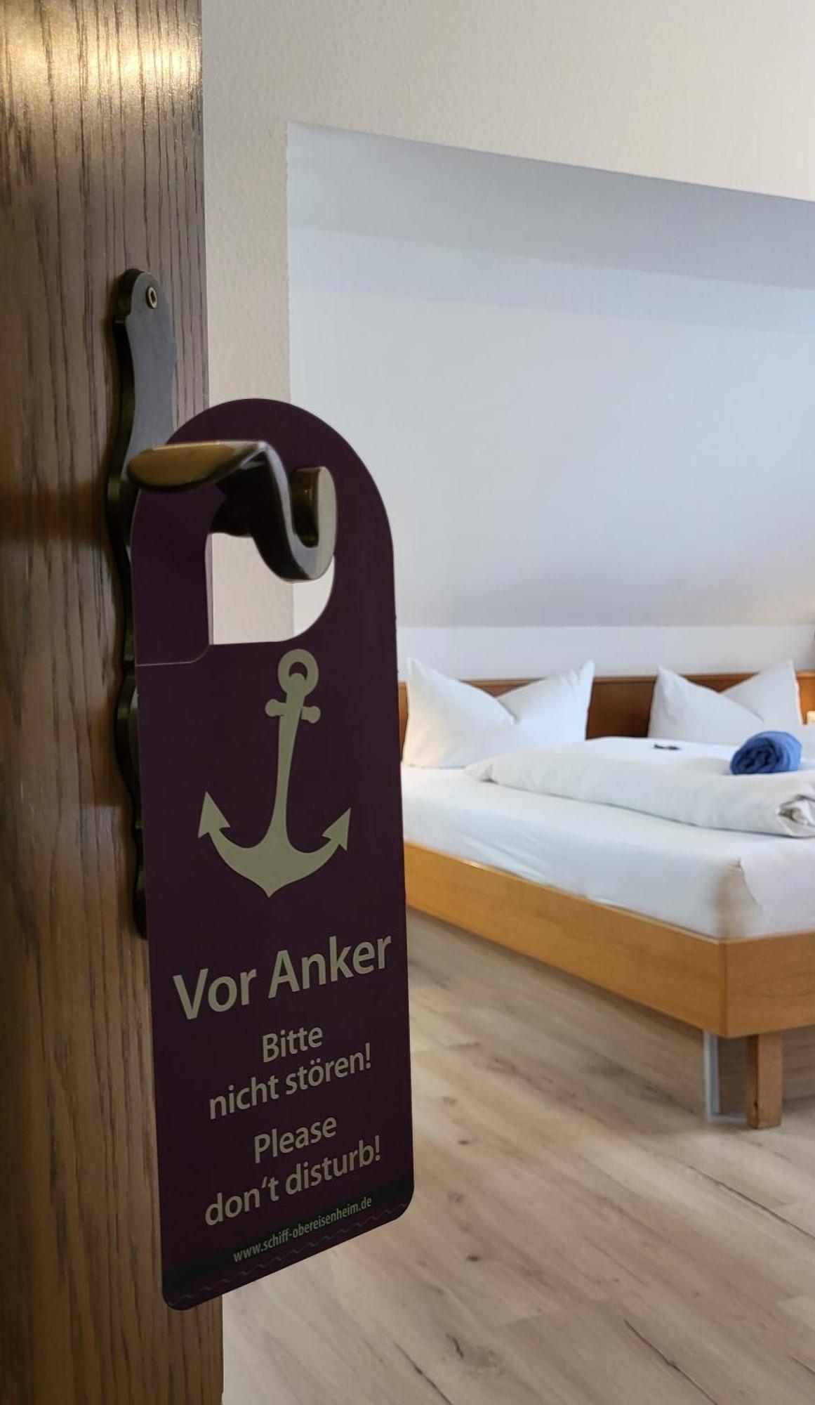 Gasthof Zum Schiff Obereisenheim Buitenkant foto